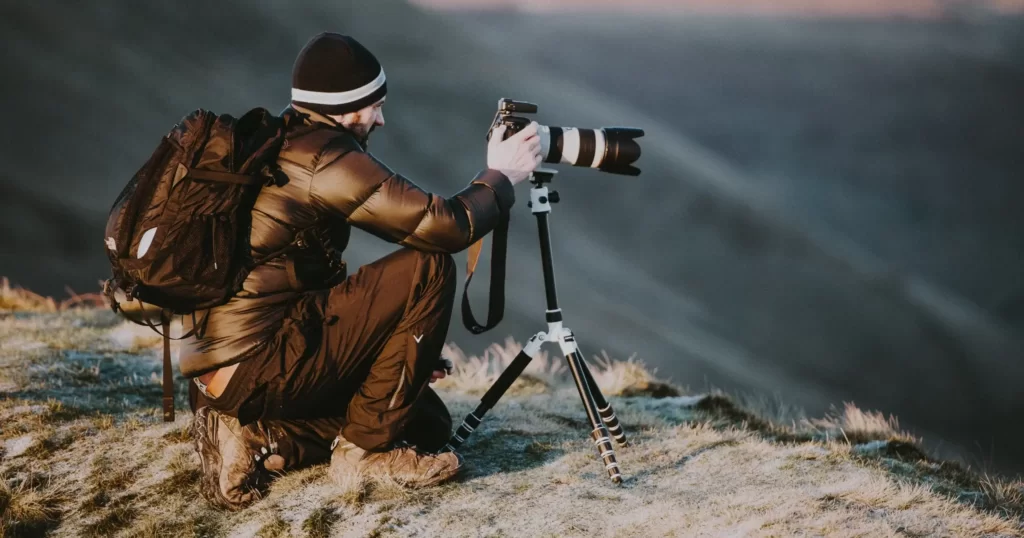 photographer - how do hikers make money
